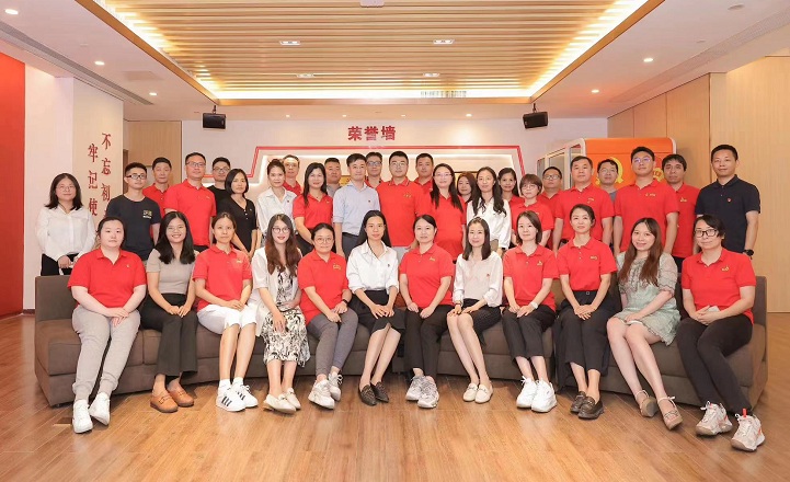 17bc69d4-30f0-44e3-beaa-fd16d37bc504